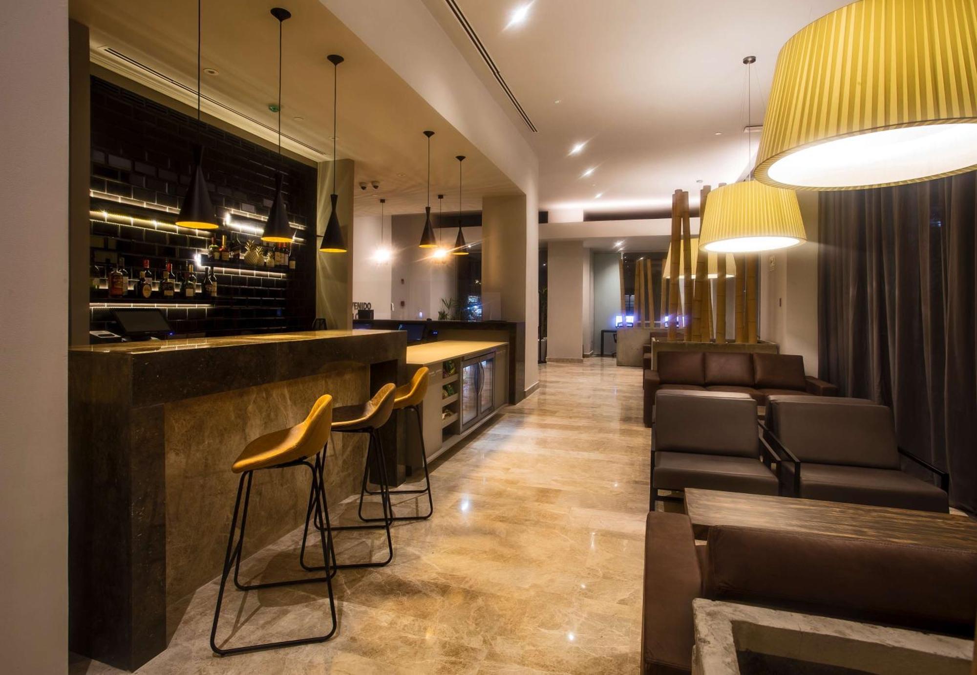 Hampton By Hilton David, Panama Hotel Екстериор снимка
